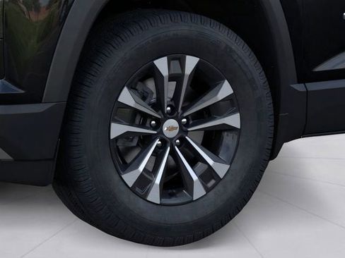 New 2026 Chevrolet Equinox LT w/ Safety and Technology Package image 9