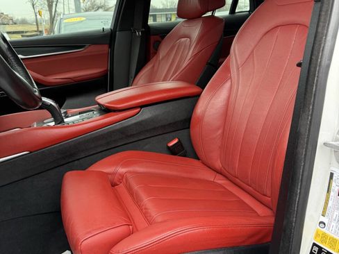 Used 2017 BMW X6 xDrive35i image 13