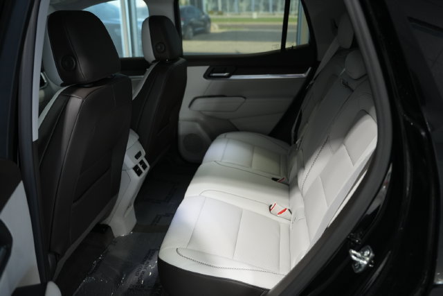 New 2027 GMC Terrain Denali AWD/4WD image 17