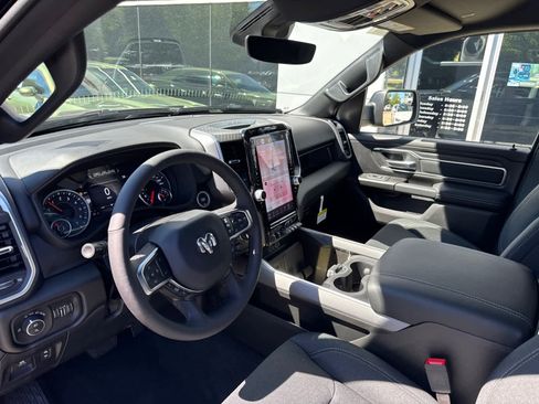 New 2025 RAM 1500 Big Horn image 12