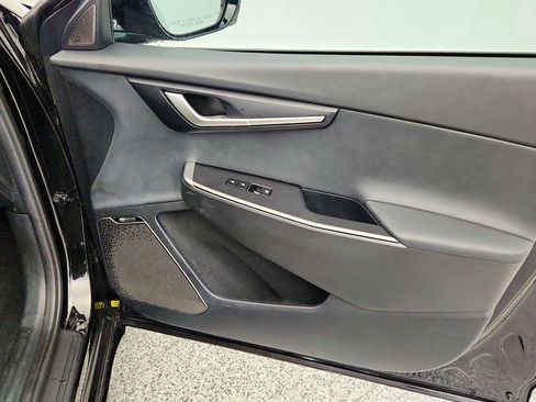 Used 2024 Kia EV6 Wind image 25