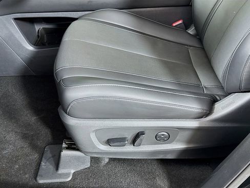 Used 2026 INFINITI QX60 Luxe w/ Cargo Package image 23