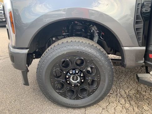 New 2026 Ford F350 Lariat w/ Black Appearance Package AWD/4WD image 36