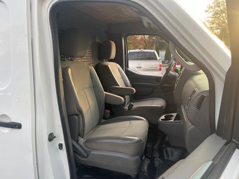Used 2015 Nissan NV 2500 S w/ Power Package RWD image 16