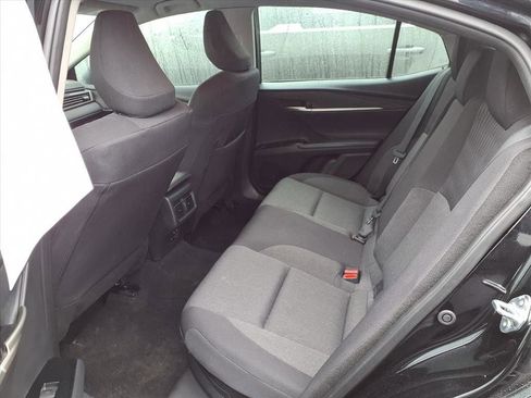 Used 2025 Toyota Camry LE image 23