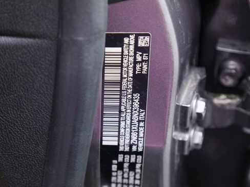 Certified 2022 Maserati Levante GT AWD/4WD image 21