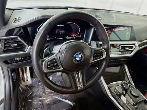 Used 2021 BMW M440i Convertible w/ Premium Package image 3