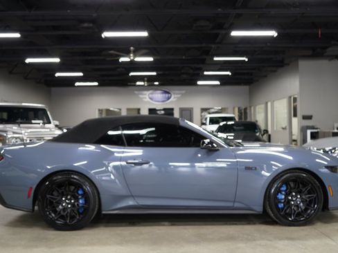 Used 2024 Ford Mustang GT Premium w/ GT Performance Package RWD image 6