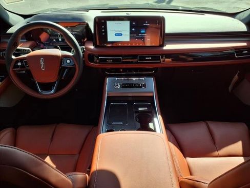 New 2025 Lincoln Aviator Reserve w/ Equipment Group 201A image 6