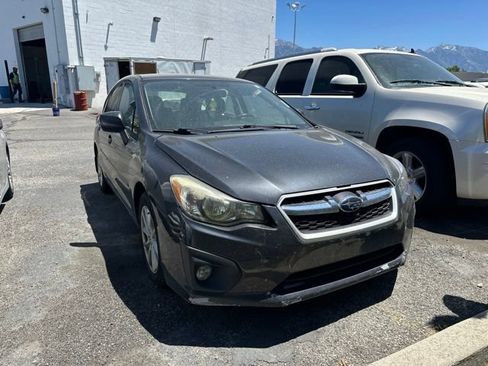 Used 2014 Subaru Impreza 2.0i Premium w/ All-Weather Package w/CVT AWD/4WD image 4