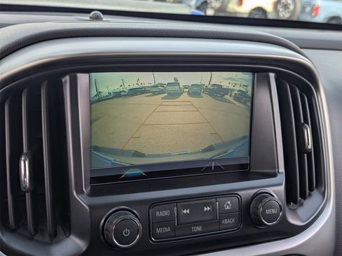 Used 2018 Chevrolet Colorado ZR2 image 22