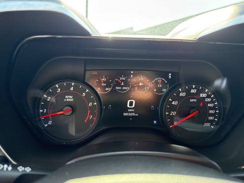Used 2018 Chevrolet Camaro SS RWD image 23
