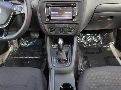 Used 2015 Volkswagen Jetta S FWD image 18