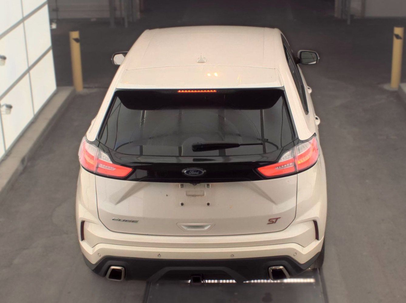 Used 2019 Ford Edge ST w/ Convenience Package AWD/4WD image 5