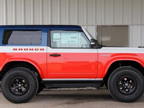 New 2025 Ford Bronco Stroppe Edition AWD/4WD image 12