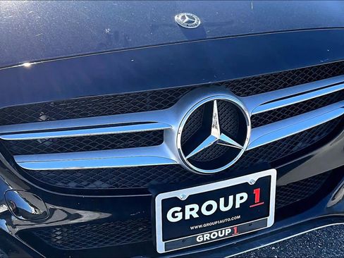 Used 2018 Mercedes-Benz C 300 4MATIC Sedan image 29