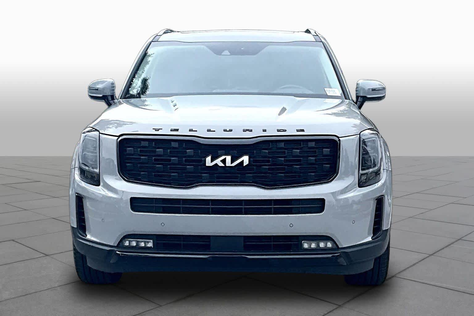 Used 2022 Kia Telluride SX w/ SX Prestige Package AWD/4WD image 4