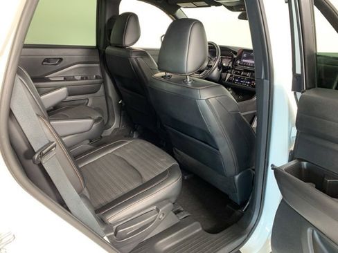Used 2023 Nissan Pathfinder Rock Creek image 24