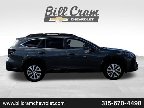 Used 2023 Subaru Outback Premium AWD/4WD image 25