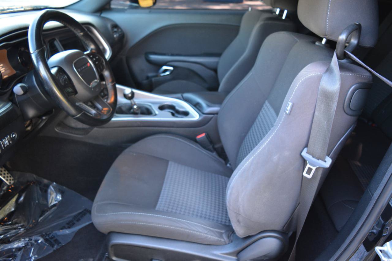 Used 2020 Dodge Challenger R/T w/ Blacktop Package RWD image 11