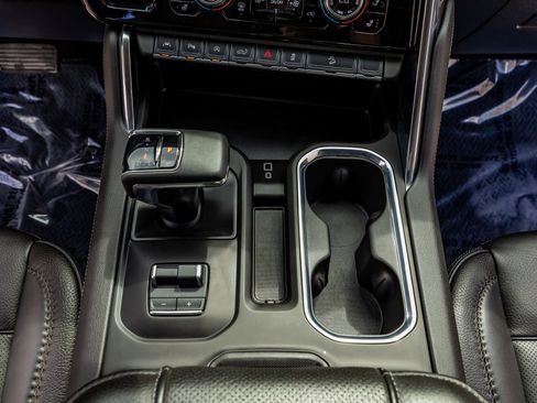 Used 2025 GMC Sierra 1500 Denali image 27