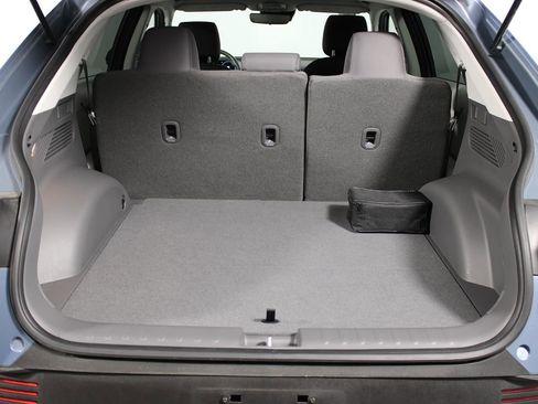 Used 2024 Hyundai Ioniq 5 SE image 22