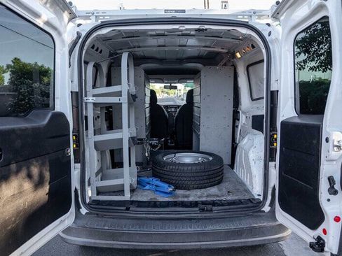 Used 2018 RAM ProMaster City Tradesman FWD image 16