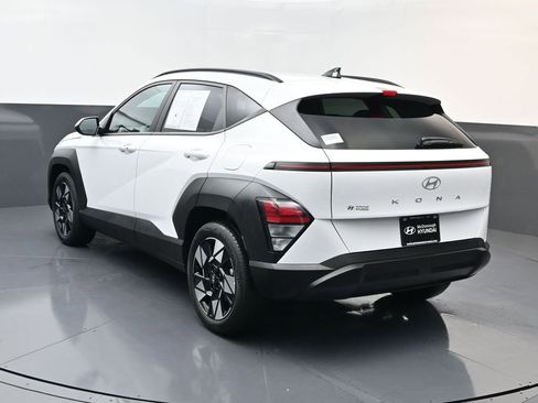 Certified 2025 Hyundai Kona SEL image 5
