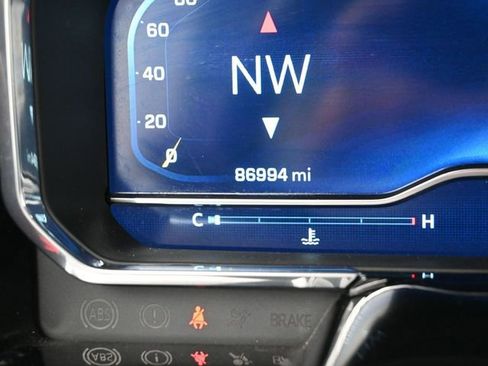 Used 2024 Chevrolet Silverado 2500 LTZ w/ LTZ Convenience Package image 19