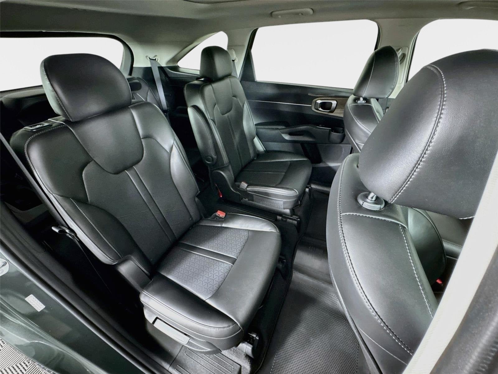 Certified 2023 Kia Sorento X-Line EX AWD/4WD image 28