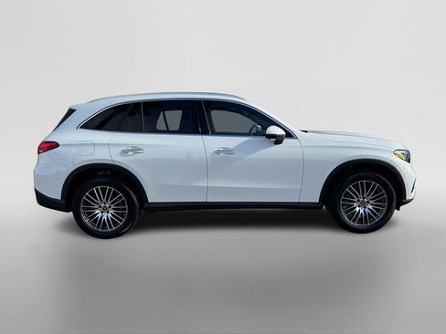 Certified 2025 Mercedes-Benz GLC 300 GLC 300 image 6