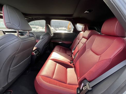 Used 2024 Lexus RX 500h F Sport image 25