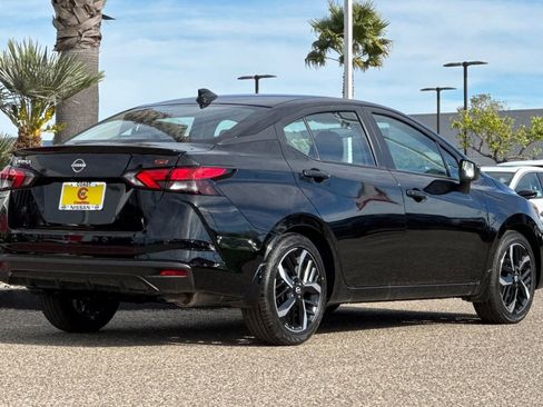 New 2025 Nissan Versa SR w/ Trunk Package image 5