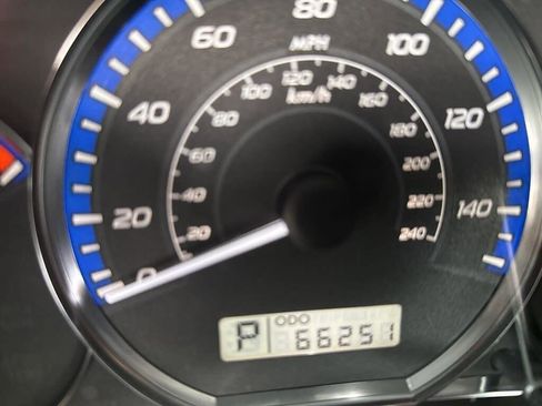 Used 2010 Subaru Forester 2.5X w/ Popular Equipment Group 1B image 9