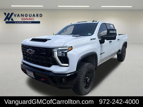 Used 2024 Chevrolet Silverado 2500 ZR2 w/ Technology Package AWD/4WD image 1