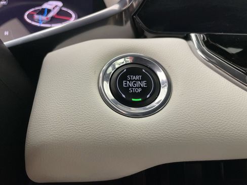 Used 2023 GMC Canyon AT4X image 16