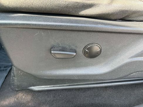 Used 2023 Ford F150 XLT w/ Trailer Tow Package image 24