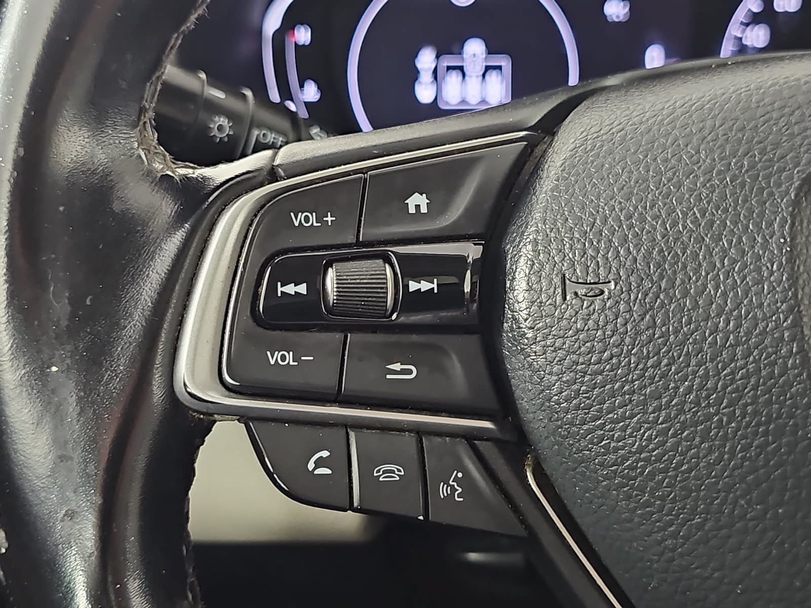 Used 2022 Honda Accord EX-L image 13