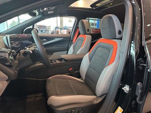 New 2026 Chevrolet Blazer EV SS image 5