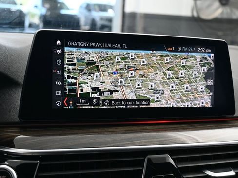 Used 2019 BMW 530i w/ Premium Package RWD image 29