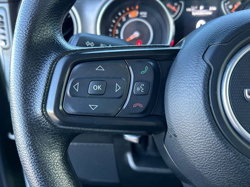 Used 2022 Jeep Wrangler Sport image 21