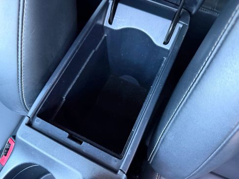 Used 2014 Lexus CT 200h image 32