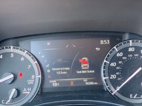 Used 2021 Toyota Highlander XLE FWD image 28