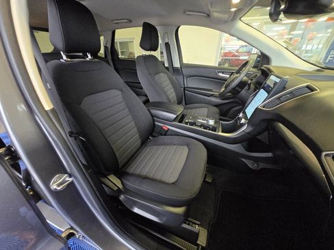 Used 2022 Ford Edge SE w/ Black Appearance Package image 28