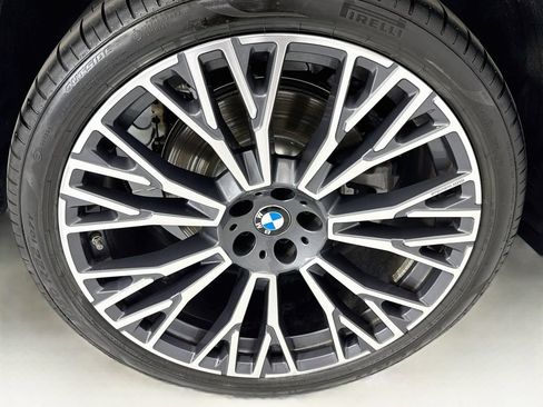 Used 2026 BMW X5 xDrive40i w/ Executive Package AWD/4WD image 32
