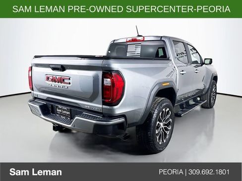 Used 2023 GMC Canyon Denali image 7