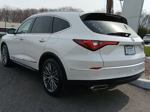 Used 2023 Acura MDX SH-AWD w/ Advance Package image 3