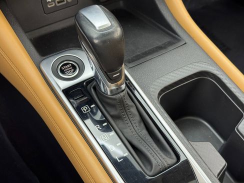 Used 2022 Nissan Sentra SV w/ SV Premium Package image 28