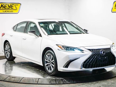 Used 2024 Lexus ES 350 image 5