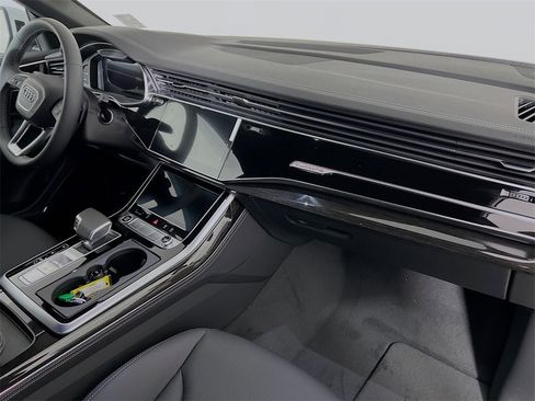 New 2026 Audi Q8 Premium Plus image 29